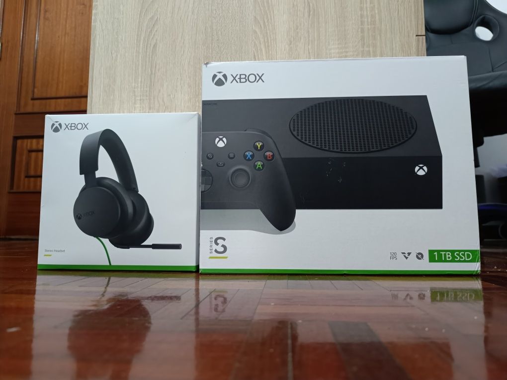 Xbox série s 1tb nova LER DESCRIÇÃO
