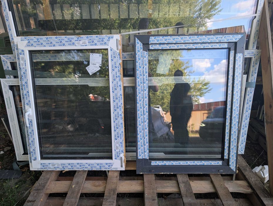 Okna pcv - 900 mm x 1210 mm - 6 komorowe. NOWE !!! antracyt