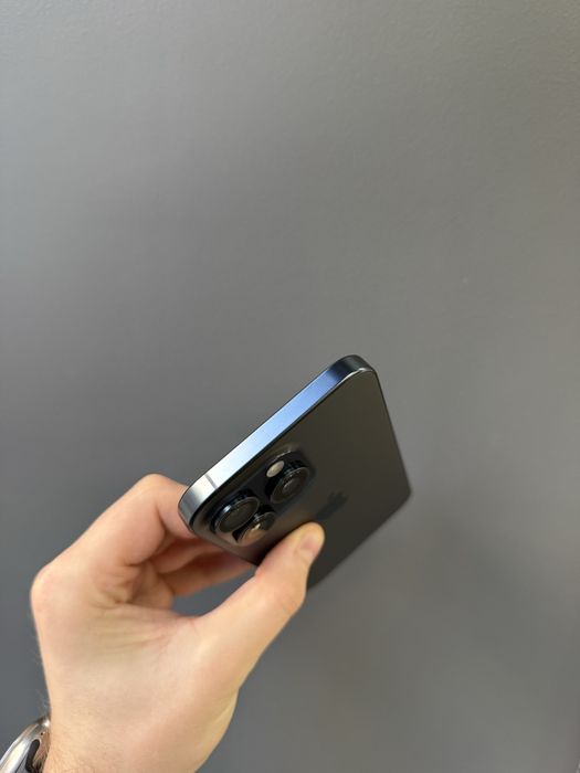 Б/у iPhone 15 Pro Max 256Gb Blue