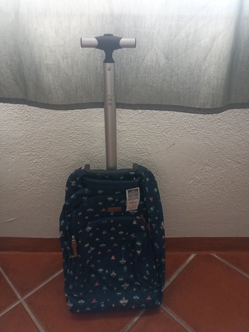 Mochila trolley mitos nova