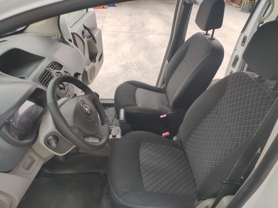 Renault kangoo diesel 5 lugares