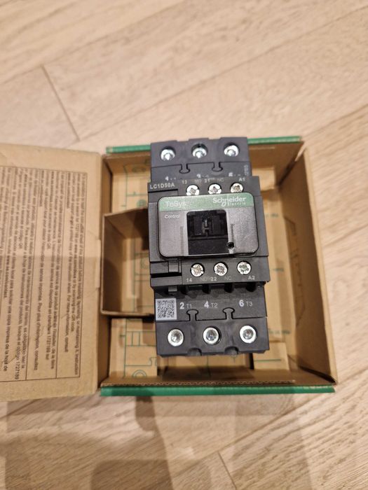 Stycznik LC1D50AB7