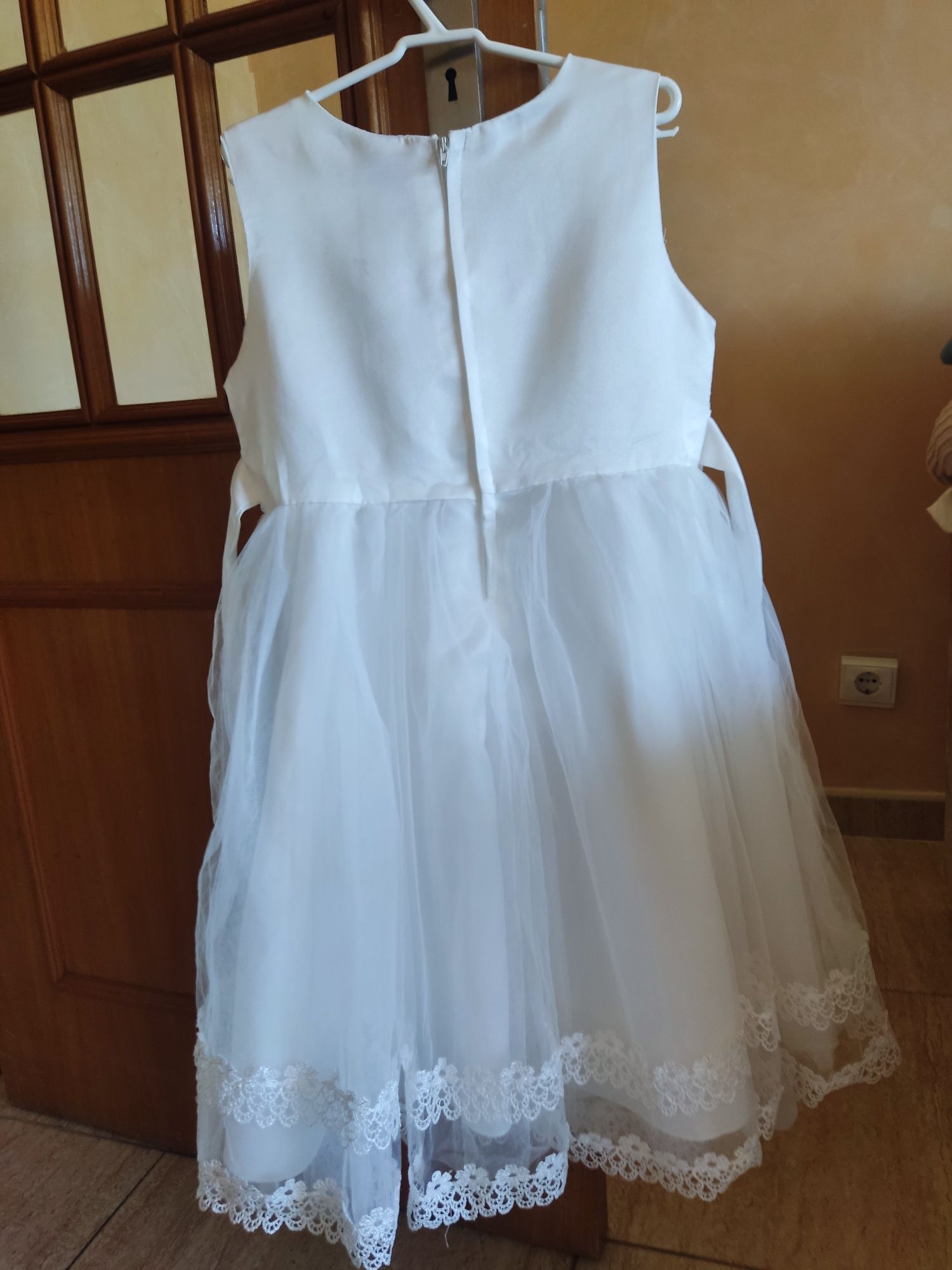 Vestido branco criança menina - Batizado, Primeira Comunhão, Daminha