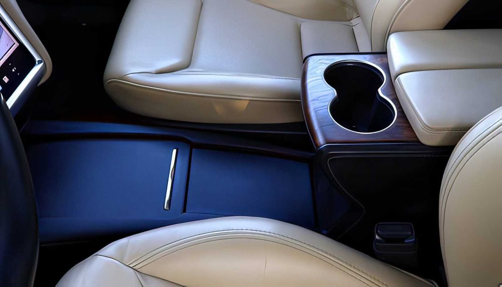 Tesla Model S      2016