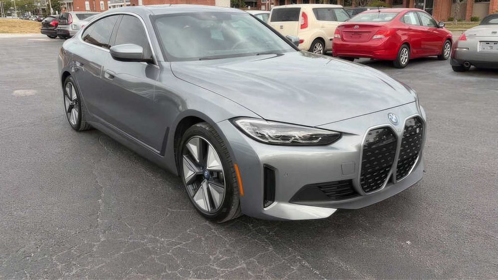 BMW i4 eDrive40      2022