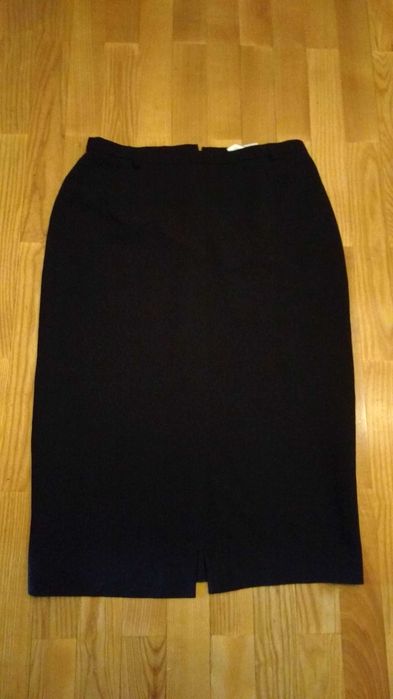 Юбки разной длины и фасонов по 100 грн