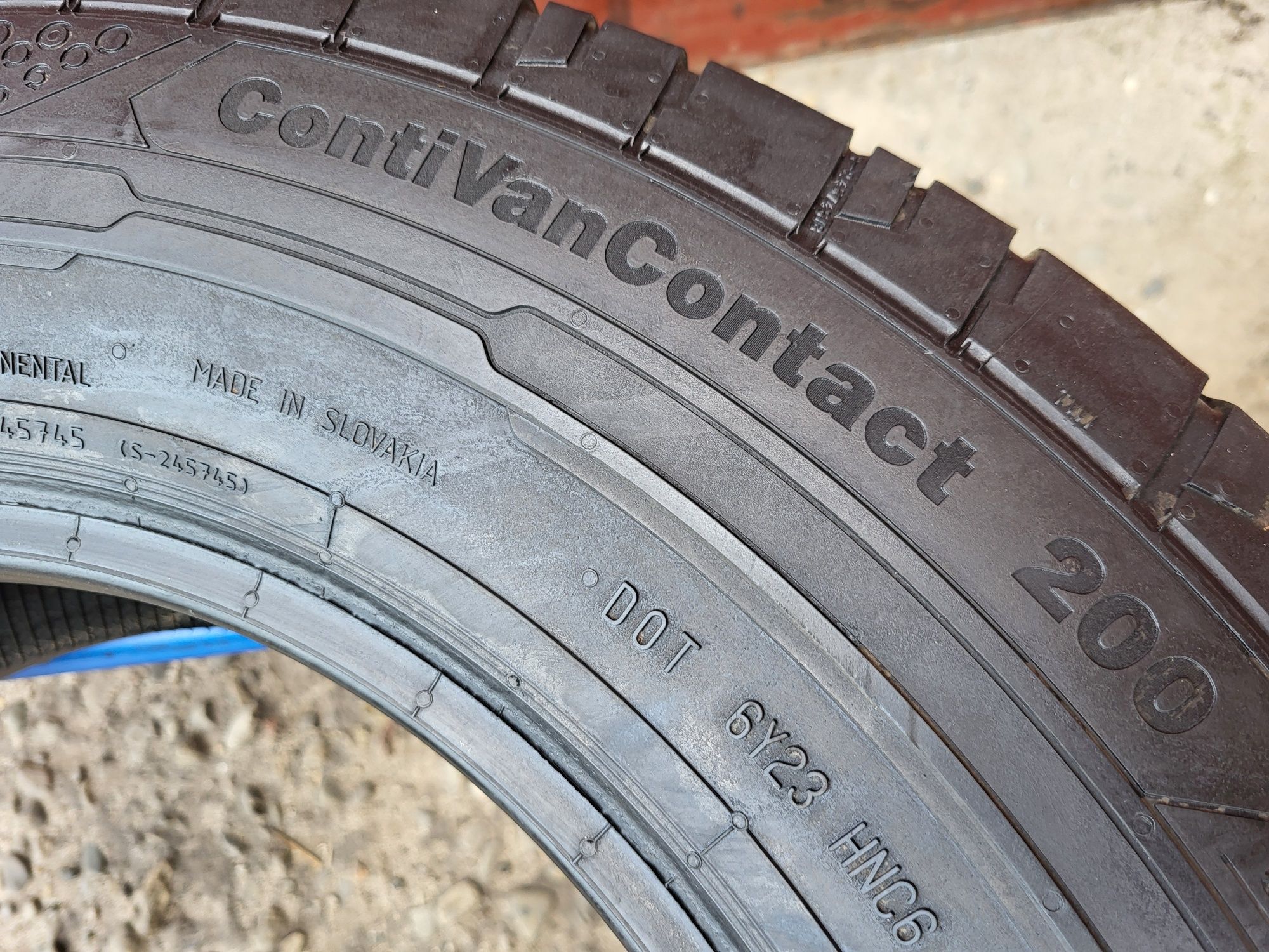 205/75/16C R16C Continental VanContact 200 2шт ціна за 1шт шини