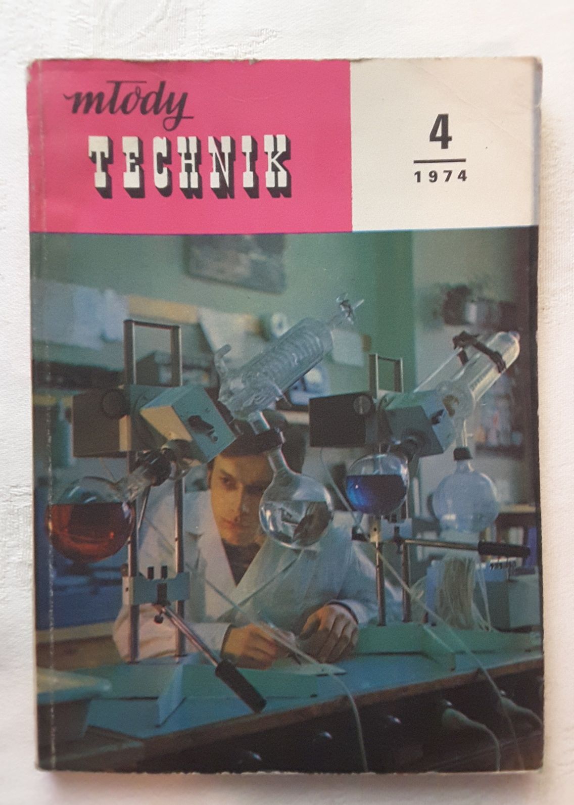 Czasopismo Młody Technik nr 4 / 1974