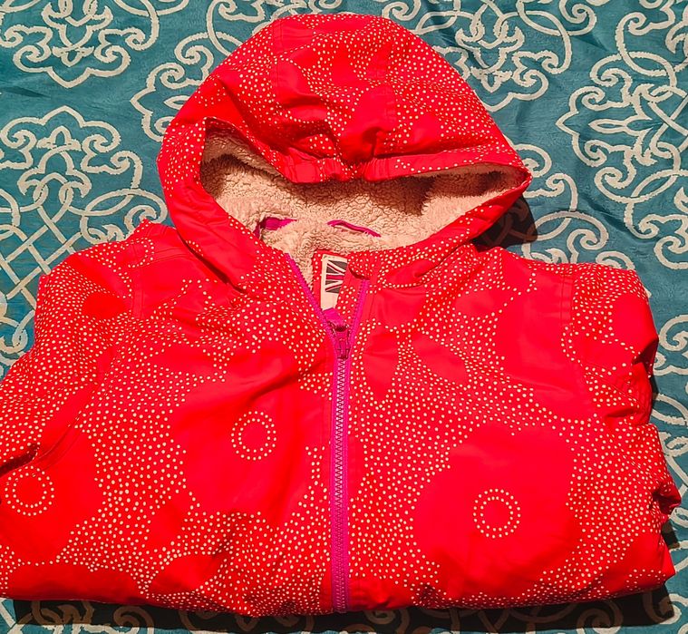 Kurtka lekka Mini Boden roz. 152
