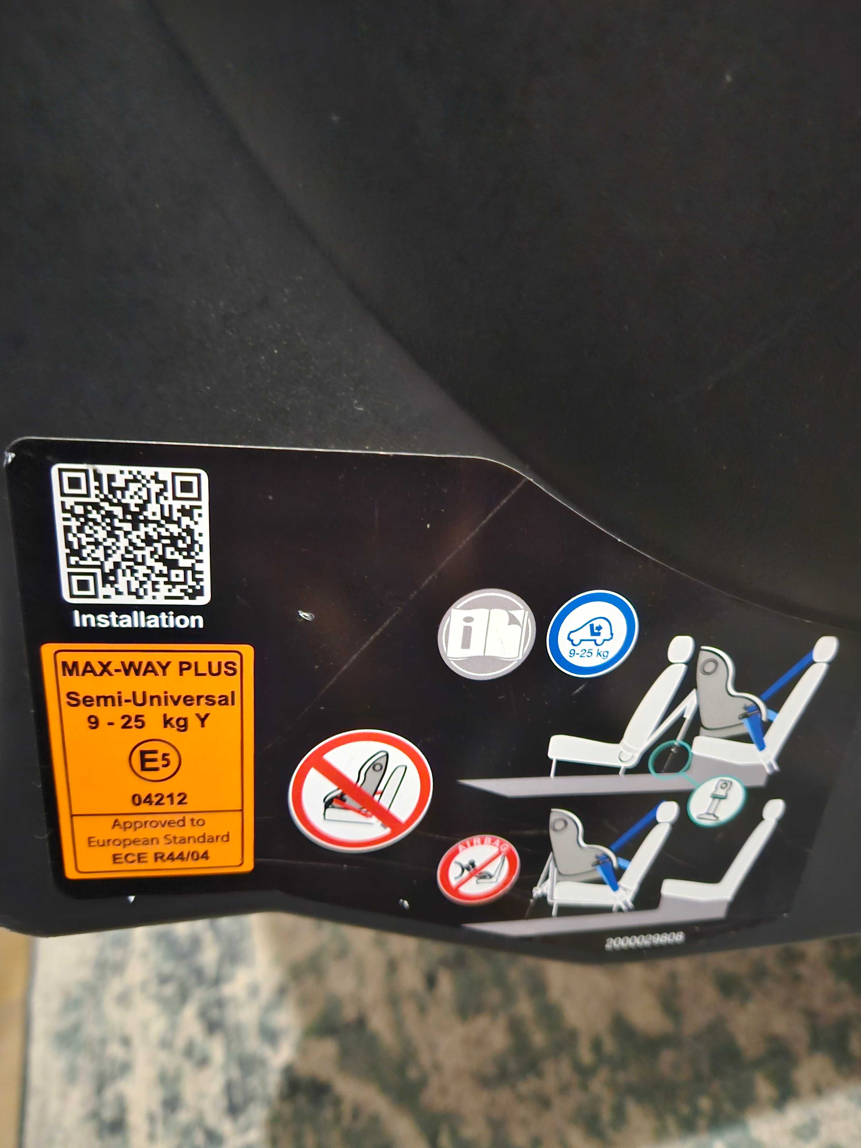 Fotelik Britax Romer Max Way Plus 9-25 kg - do jazdy tyłem