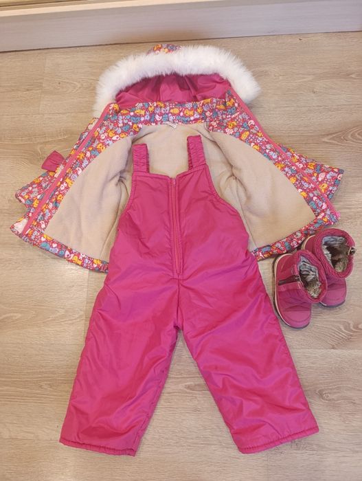 Комбінезон зимовий Next 12- 18 місяців чоботи зимові 22 розмір 14 см