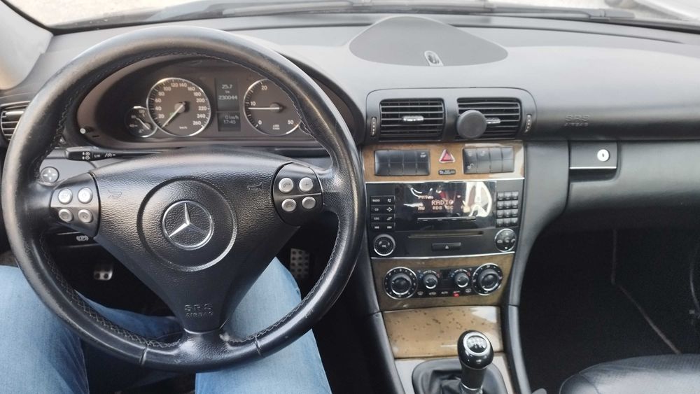 Mercedes-Benz C220 W203 Lift 2,2 CDI Avantgarde