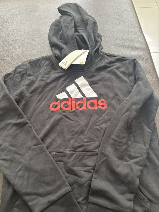 Sweat adidas nova