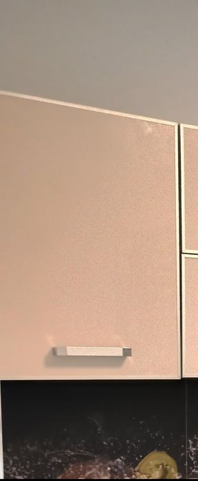 Szafka wisząca beżowa połysk