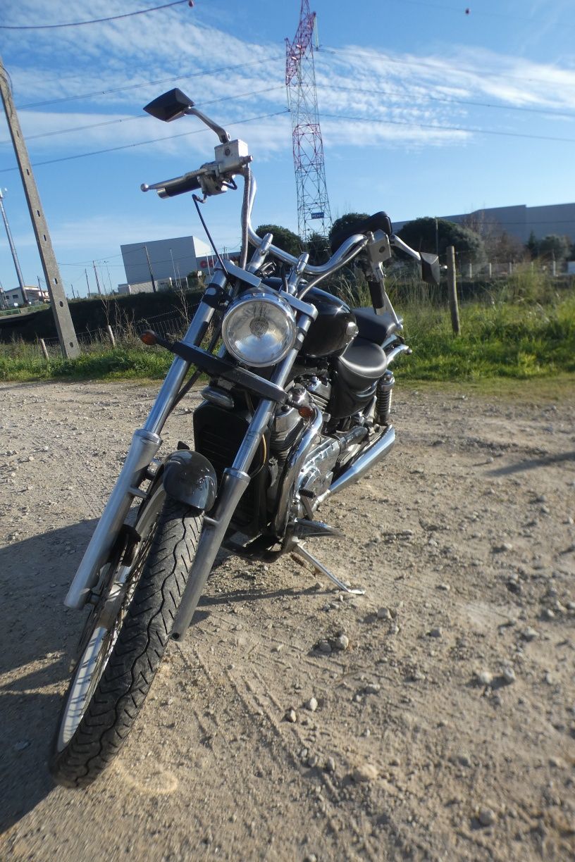 Suzuki intruder 800