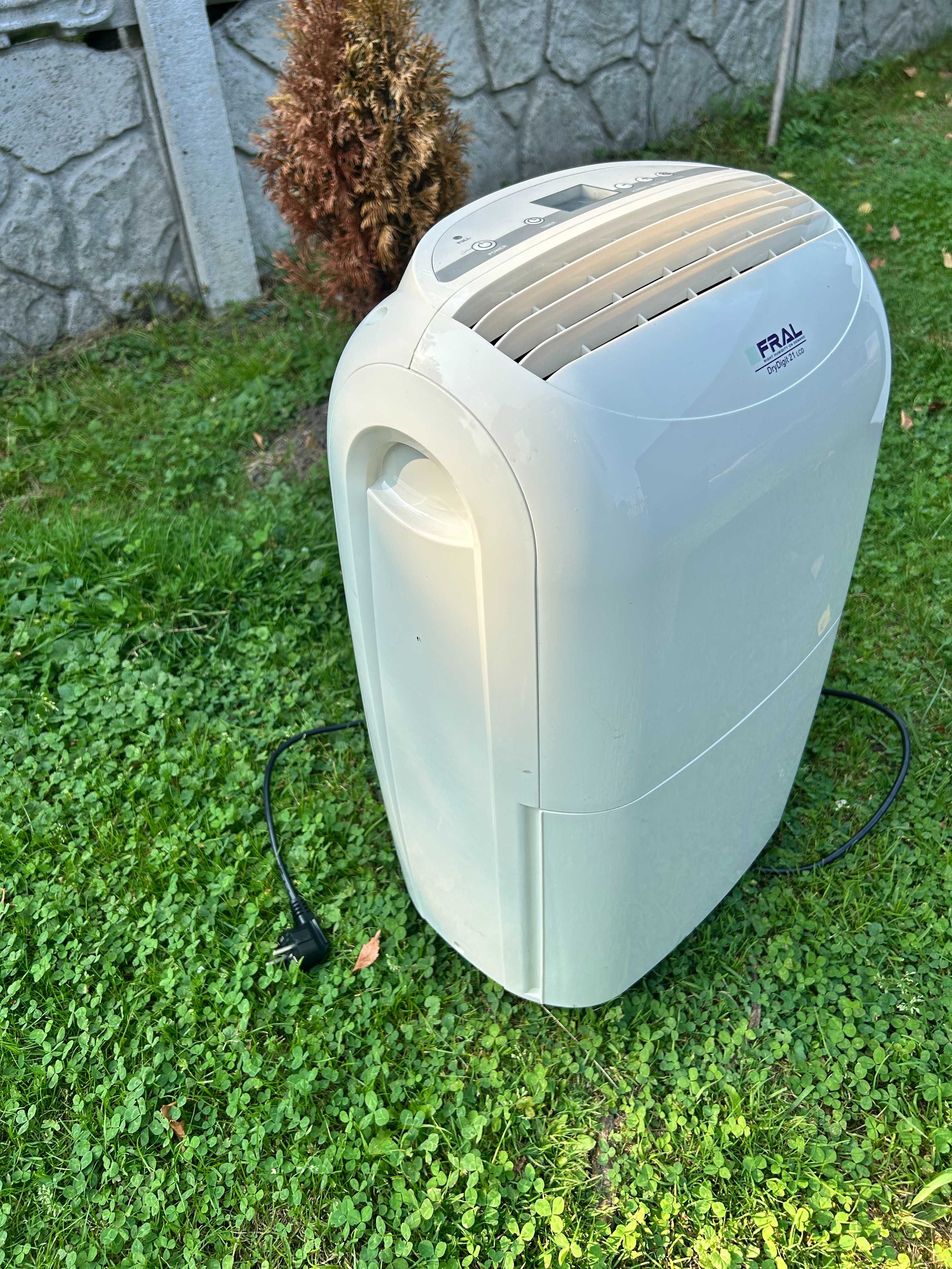 Osuszacz powietrza Fral Dry Digit 21 LCD