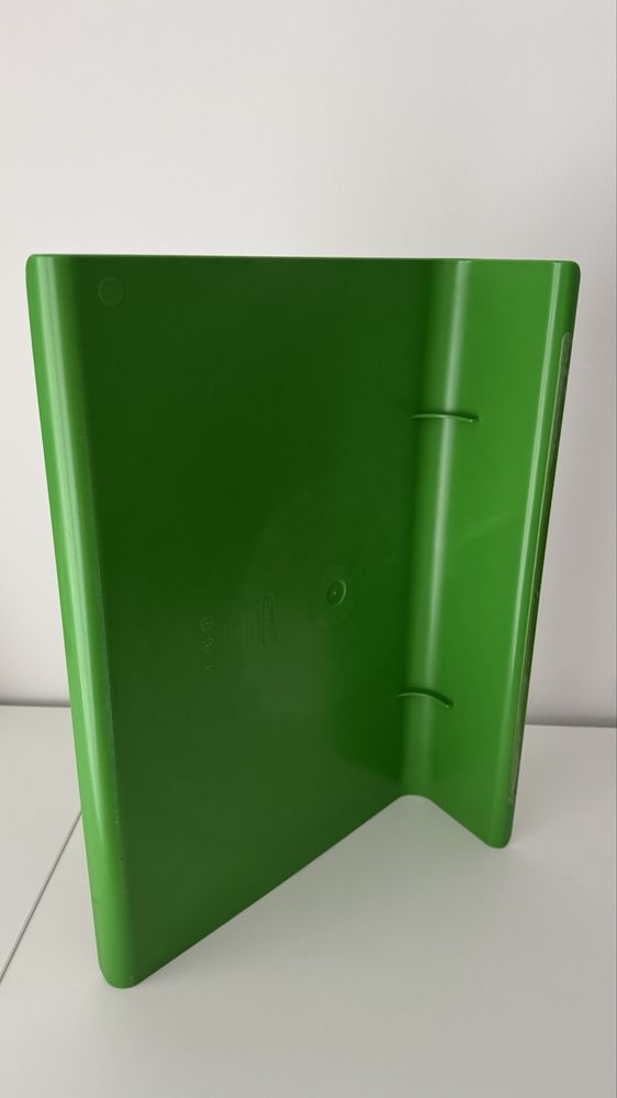 Suporte para computador verde IKEA
