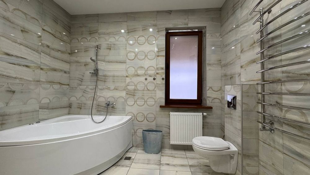 Маєток в Канадській деревні. Гостомель Канадська деревня!