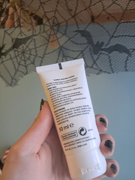 Kuracja wybielająca od firmy ziaja 50ml