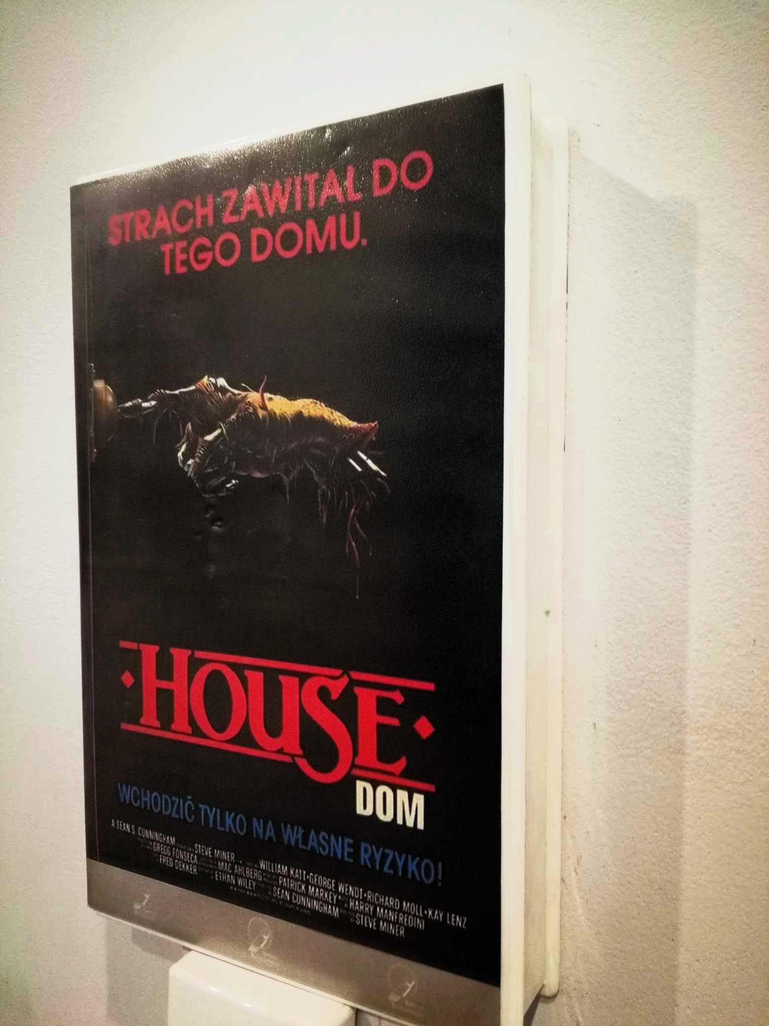 Oni żyją / dom 1 / dom 2 / katakumby - VHS FILMY HORROR Magnetowid