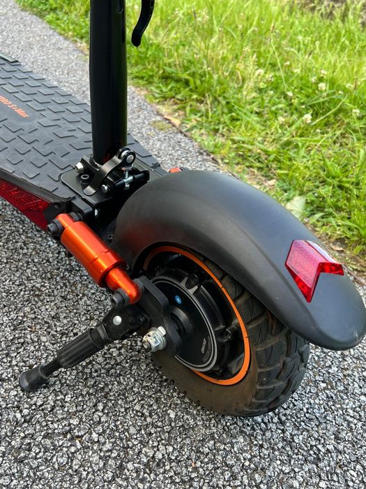 Trotinete electrica, em muito bom estado