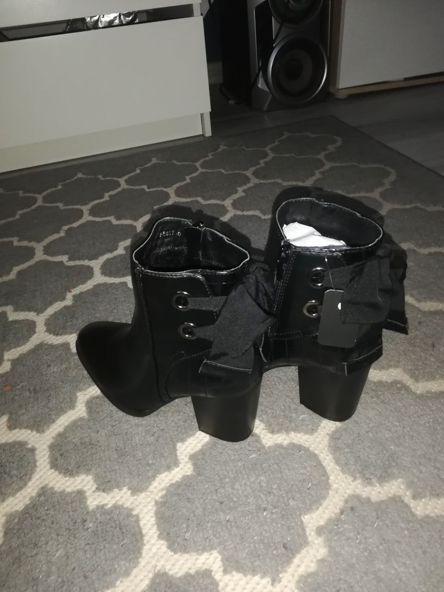Buty damskie czarne