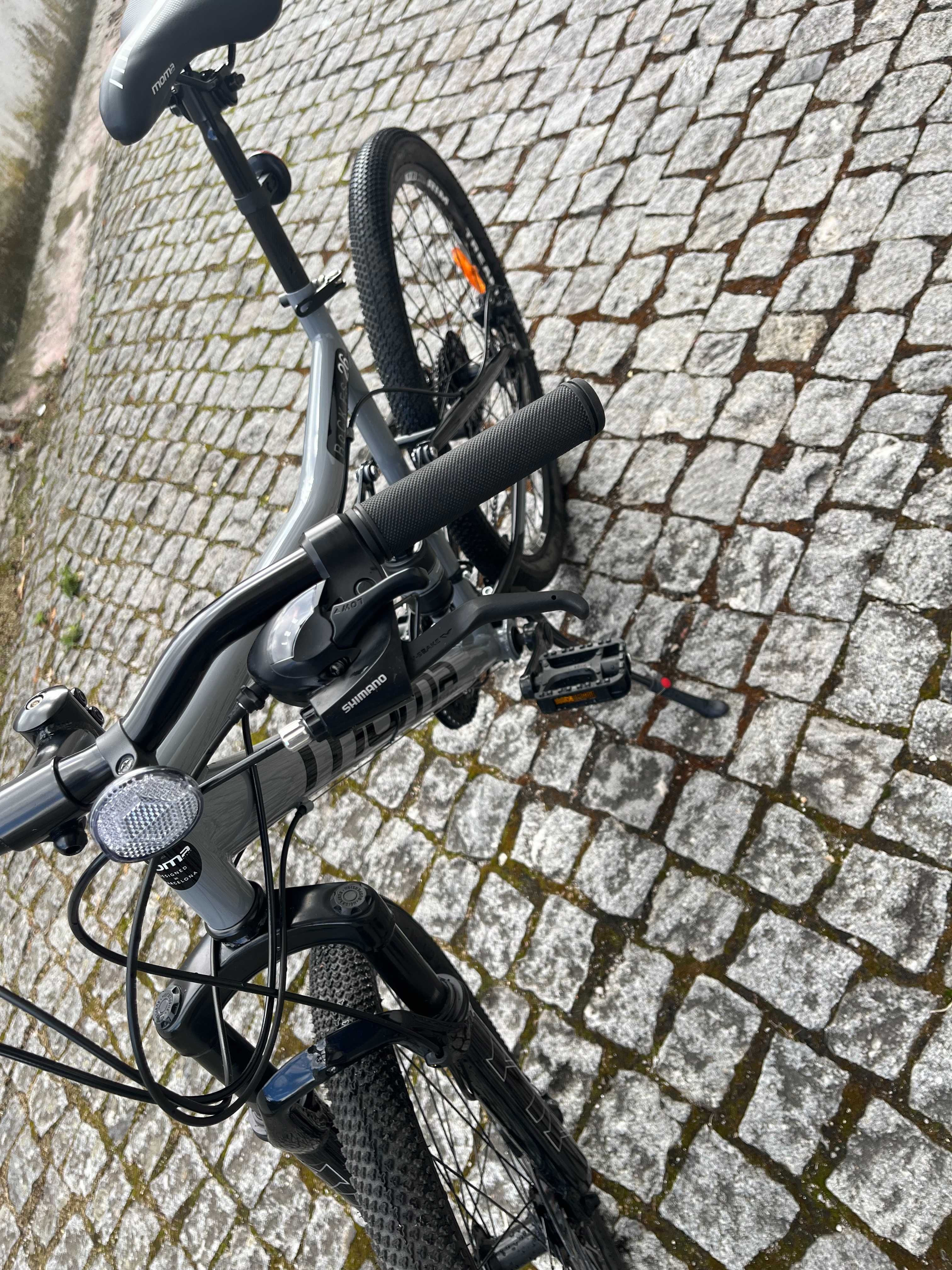 Bicicleta BTT (como nova)