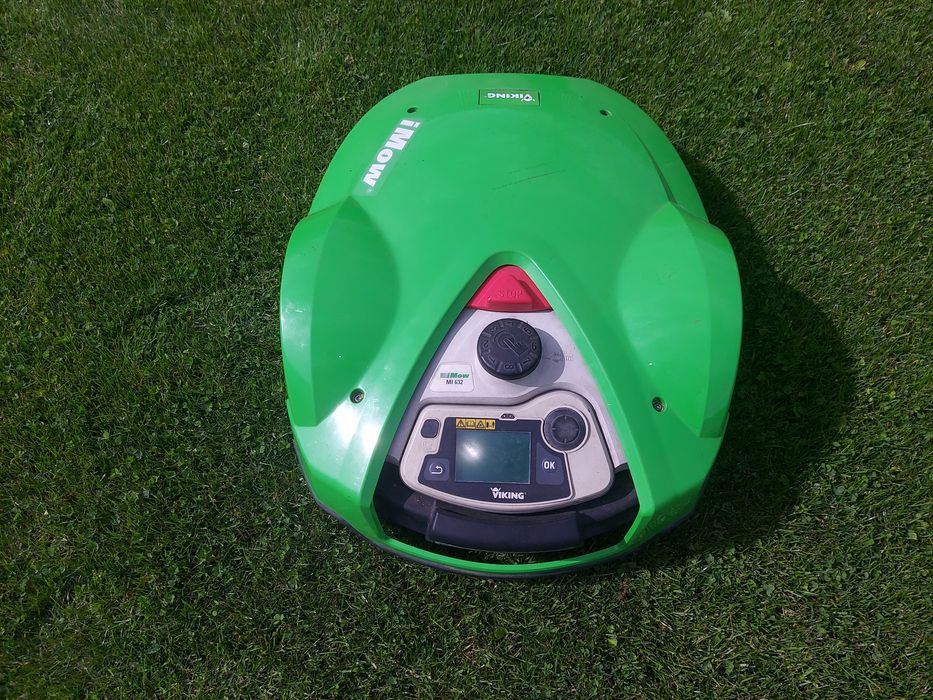 Robot koszący kosiarka Viking MI 632