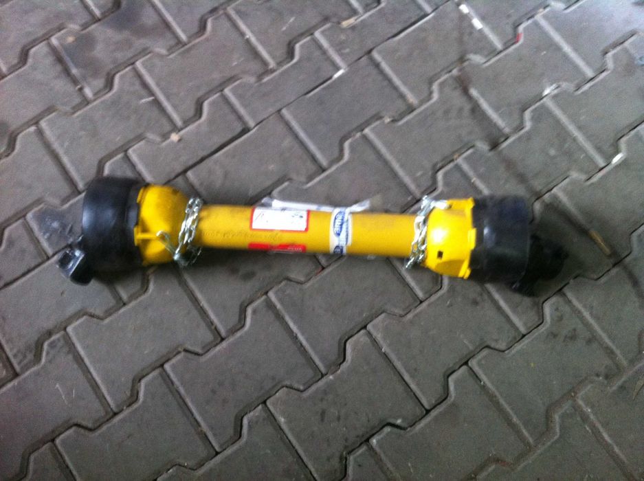 Карданний вал, кардан оприскувача лійки копалки фрези косарки Польща