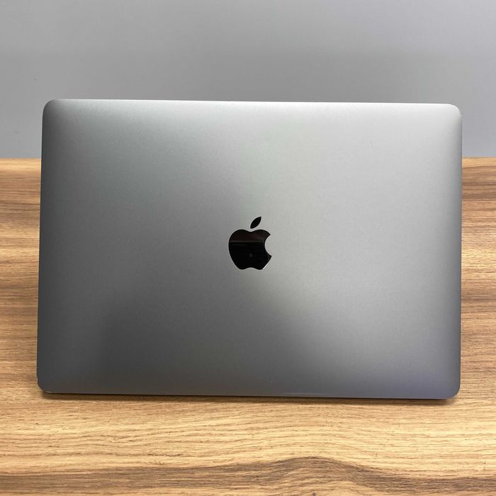 Apple Macbook Pro 13 2019 A1989 i5-8279U 16GB 256GB Space Gr Gwar A-