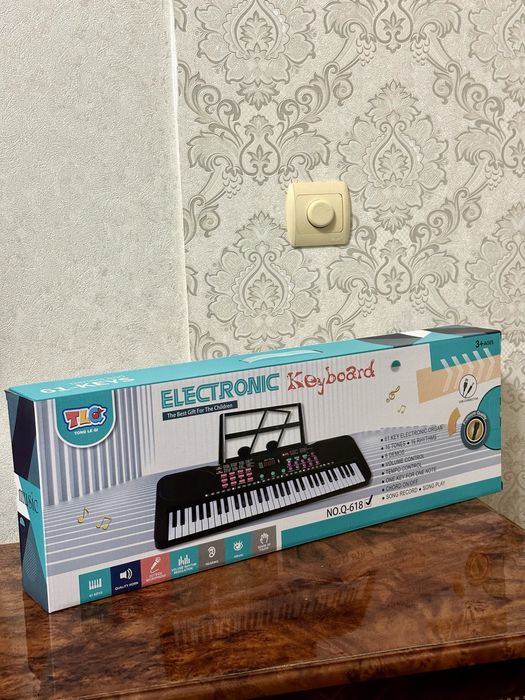 Дитячий синтезатор піаніно з мікрофоном