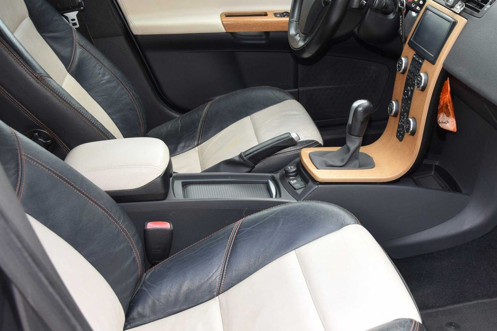 Cupholder / uchwyt na napoje z roletą Volvo S40 / V50 / C30, 2004-07