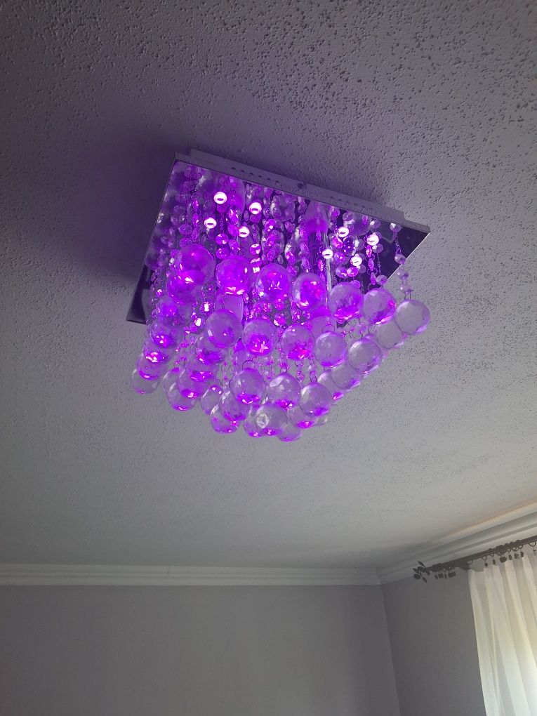Żyrandol oprawa plafon z pilotem 3 kolory LED + 2 X kinkiet