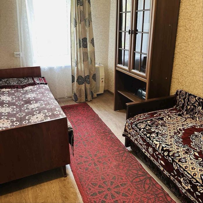 Центр міста частина будинку вільна до заселення