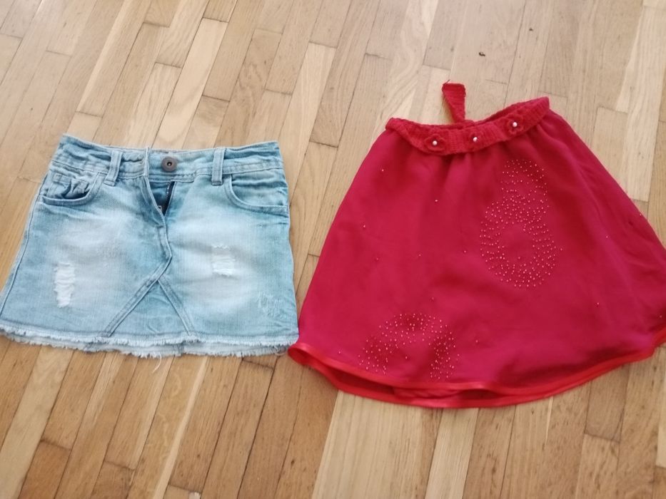 Літній одяг для дівчинки 110 - 116 см.