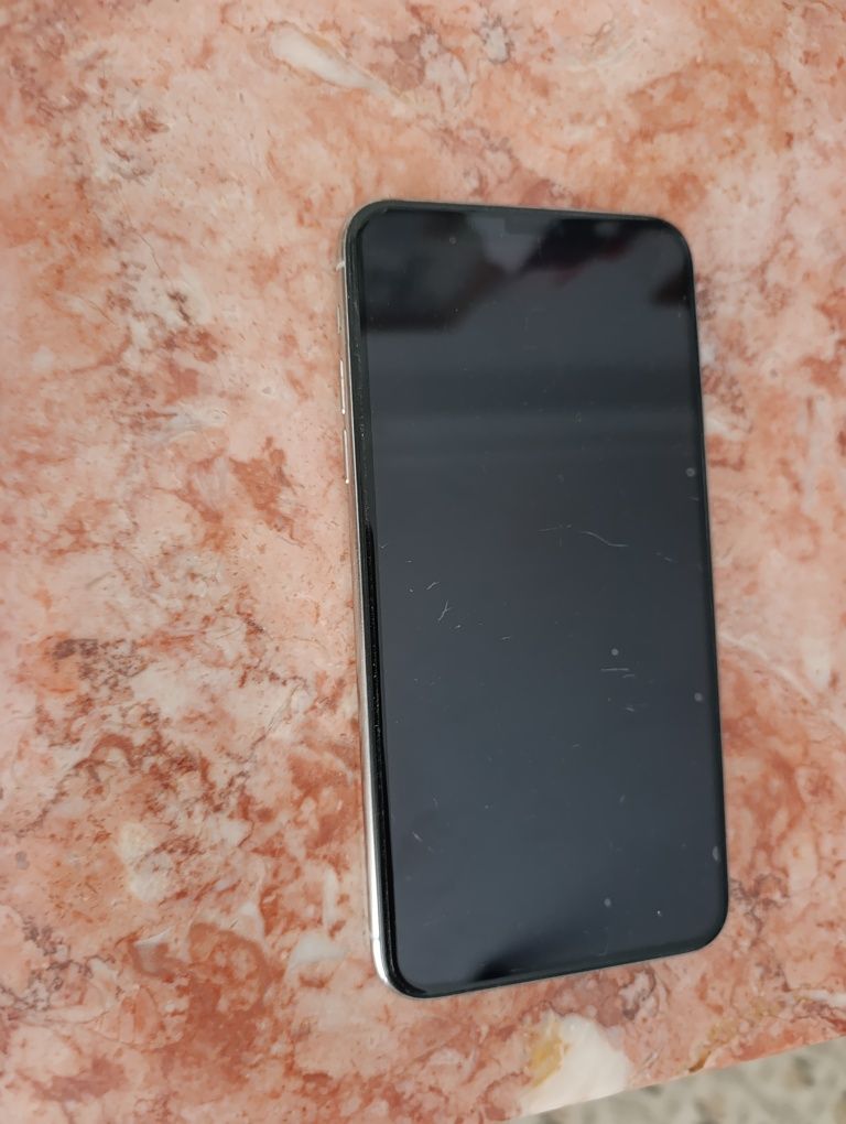iPhone 11 pro max 64