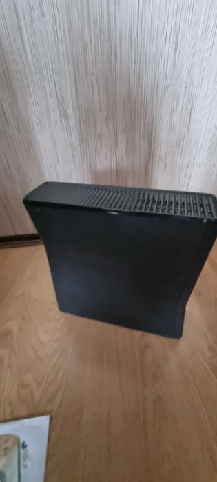 Xbox 360 + Gra Call of Duty