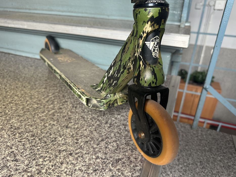Hulajnoga firmy neco slamm scoter