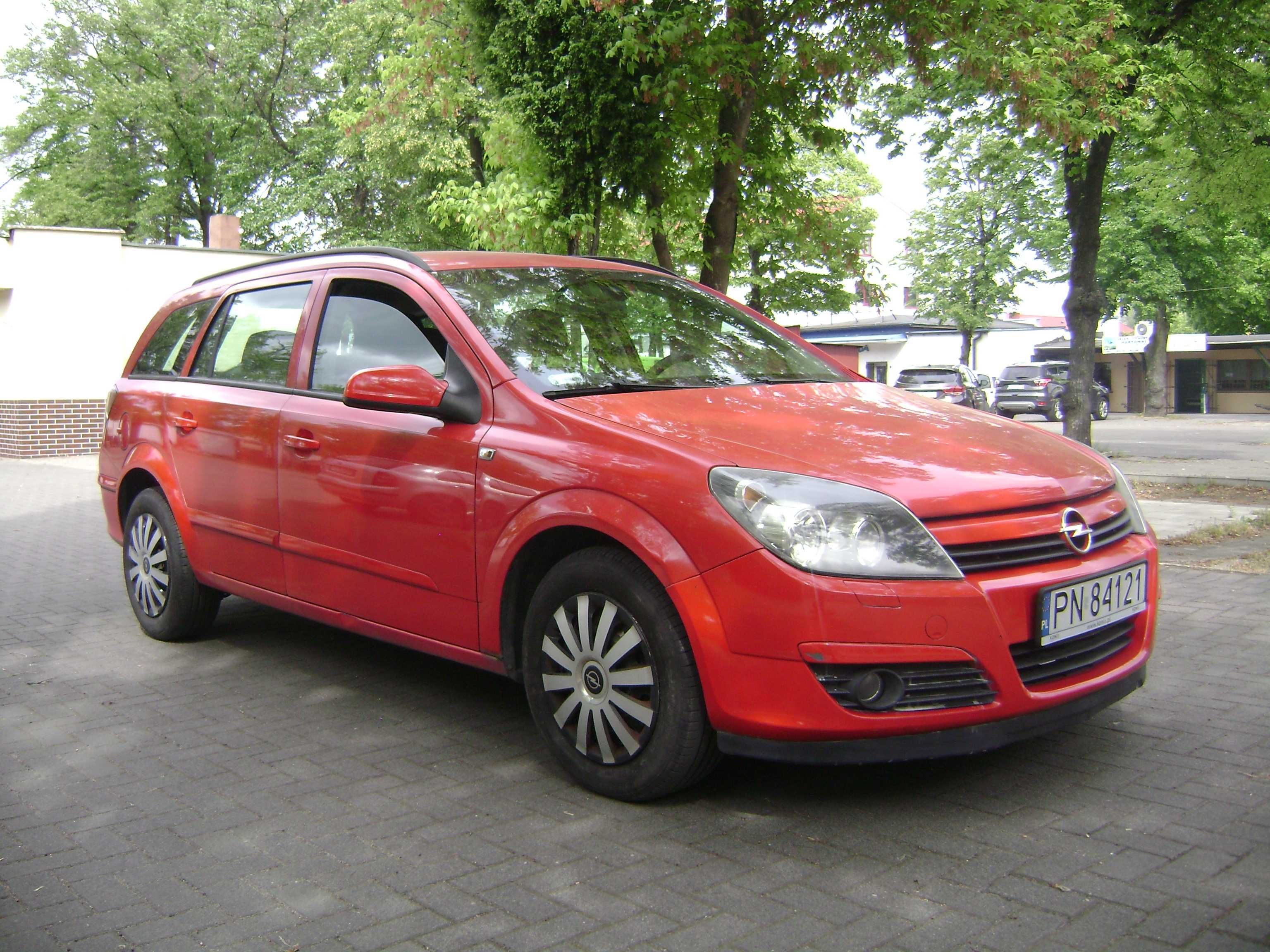 Opel Astra bardzo ładny i sprawny samochód