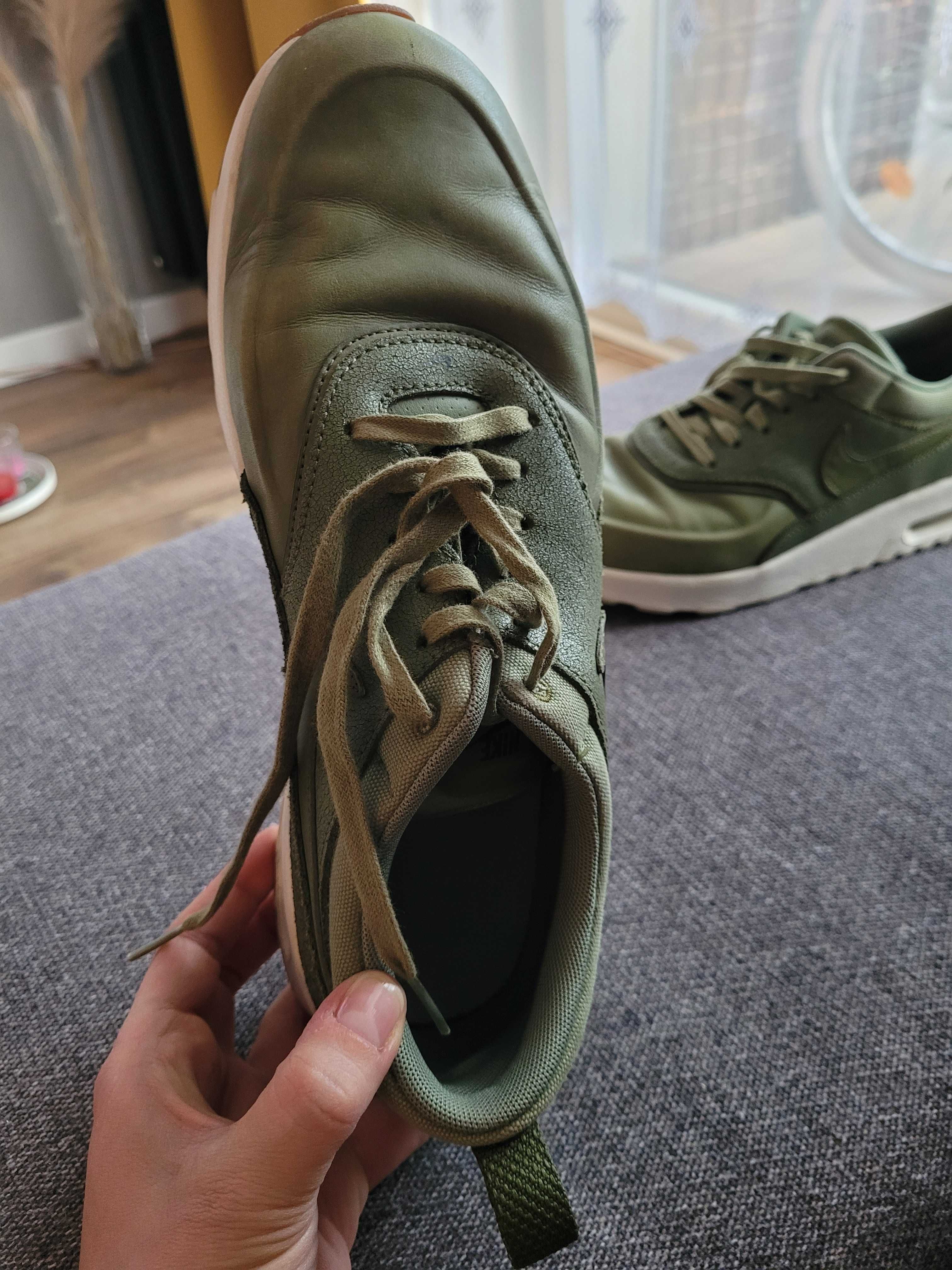 Byty Nike Thea Airmax