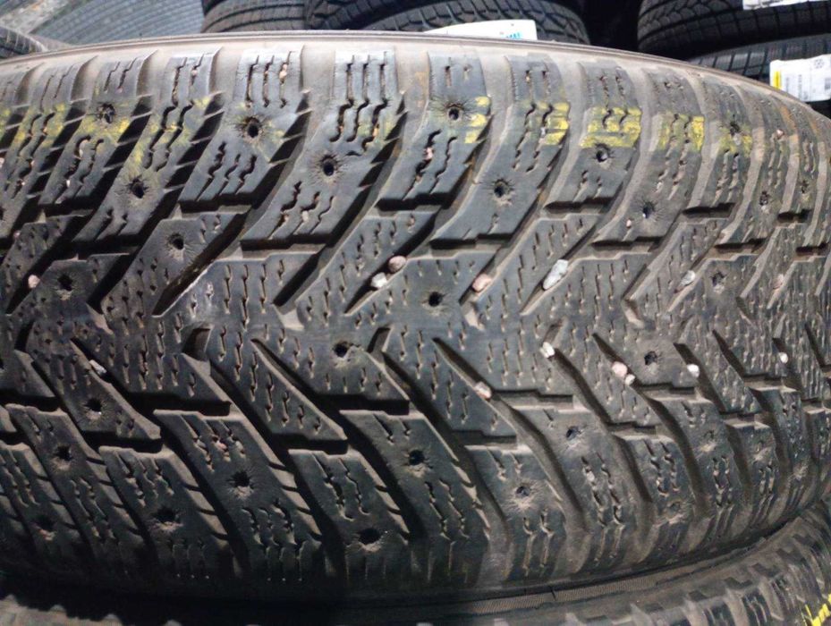 Шини вживані 4 шт. зимові б/у 205/60 R16 Nokian hakkapelita 8 8mm Cb60