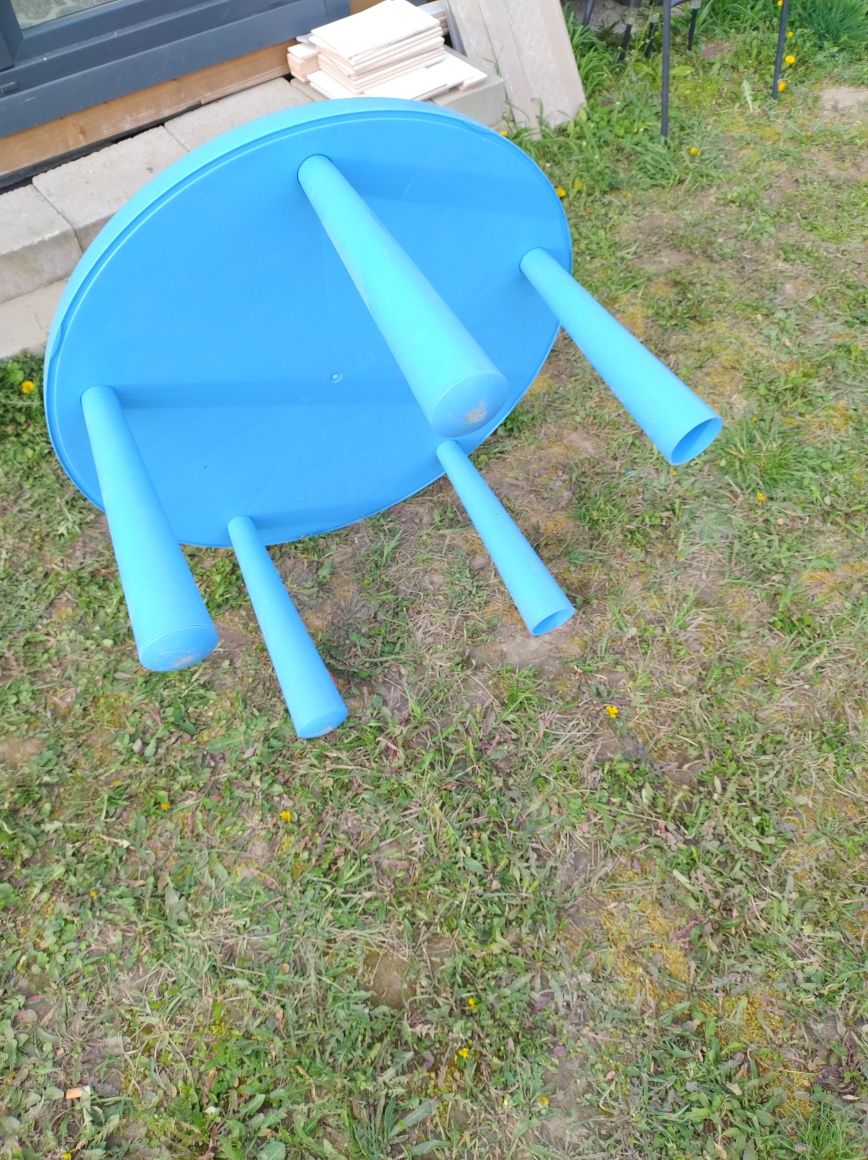 Stolik dla dzieci Mamut IKEA