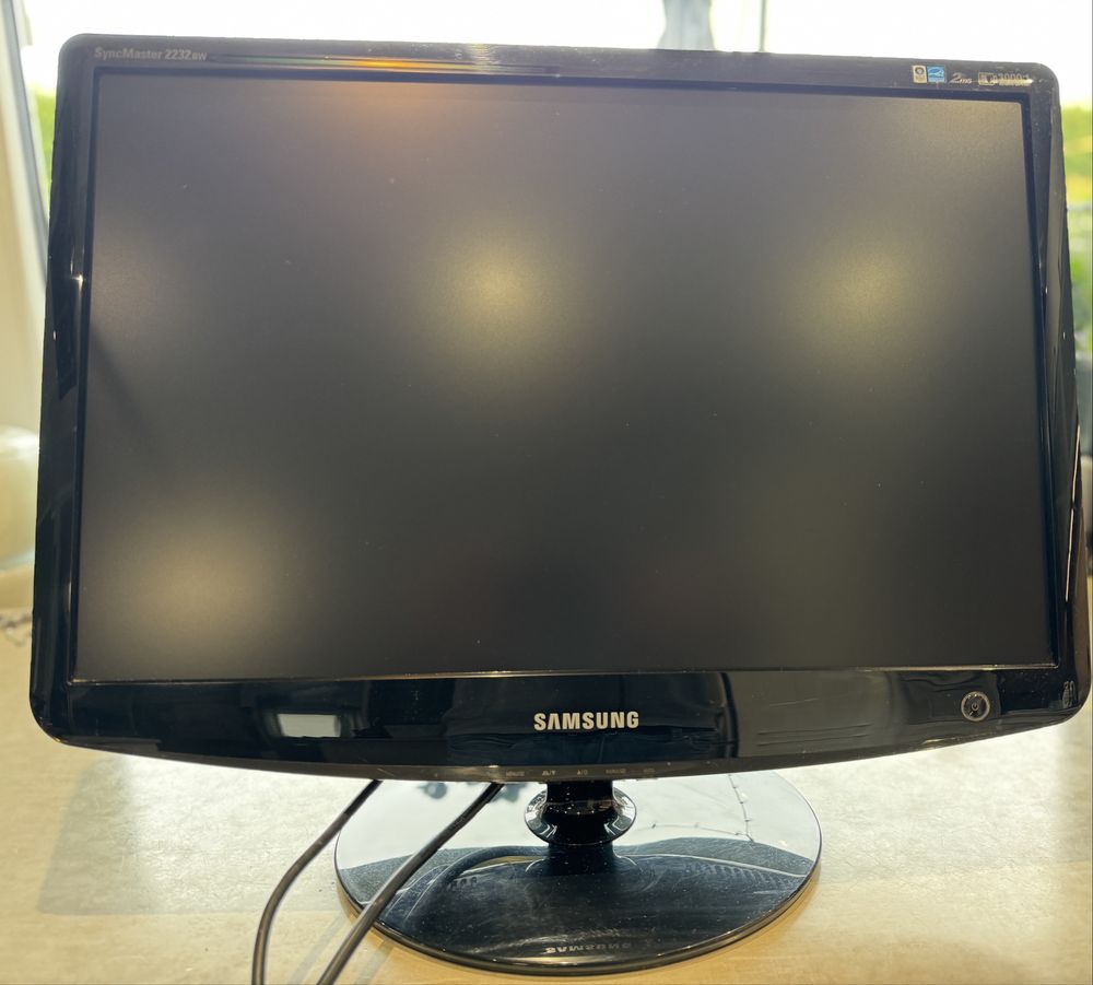 Monitor Samsung 2232BW   22”