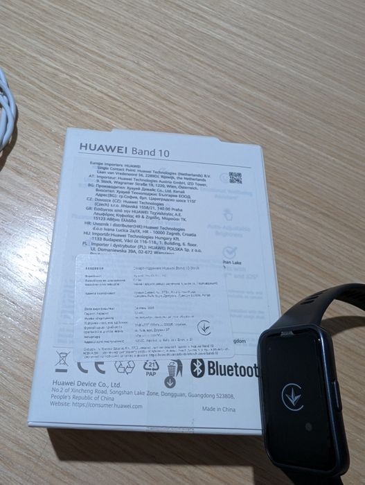 Фітнес трекер Huawei band 10 смарт годинник