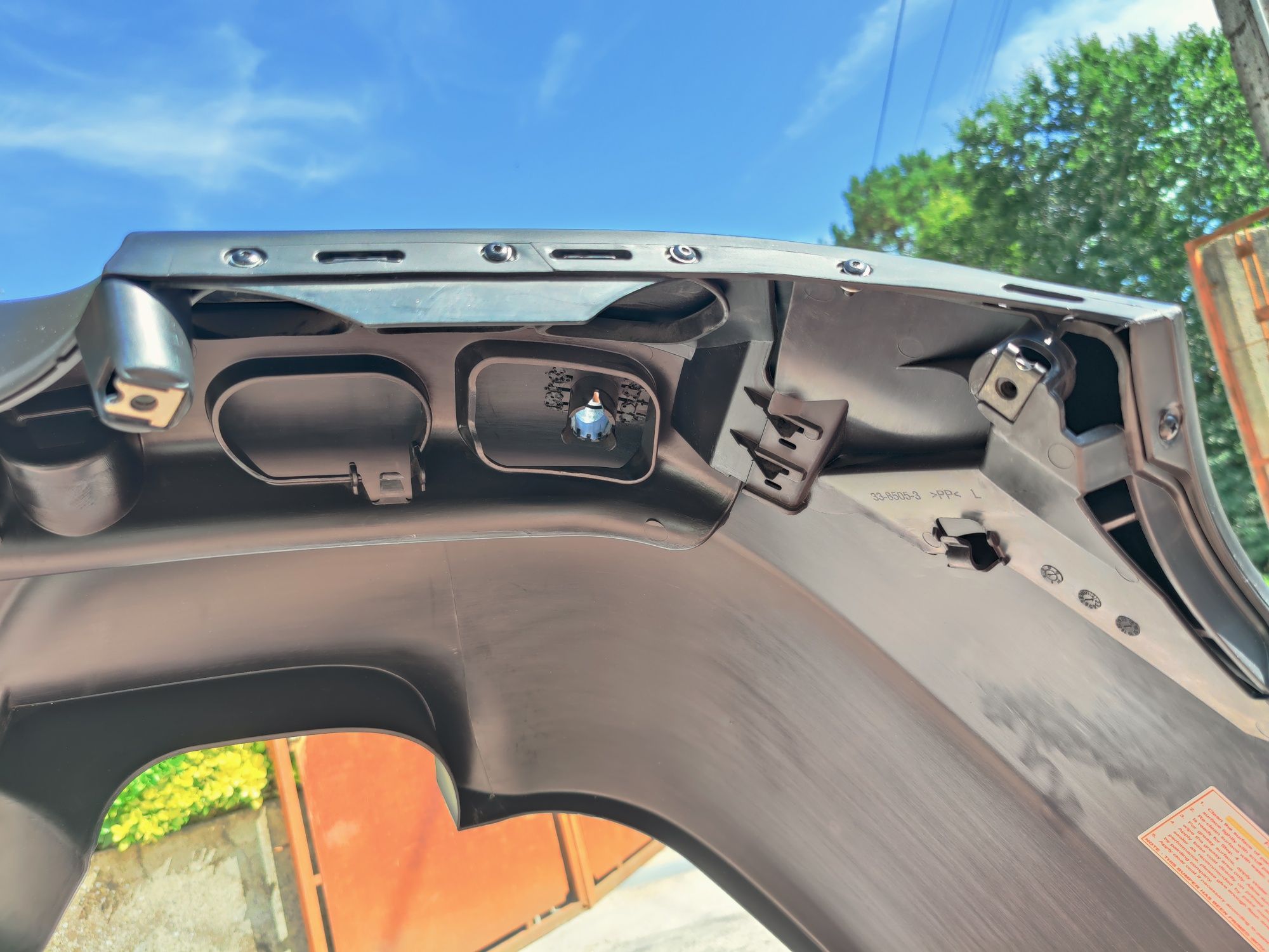 BMW E60 - Para-choques Novo