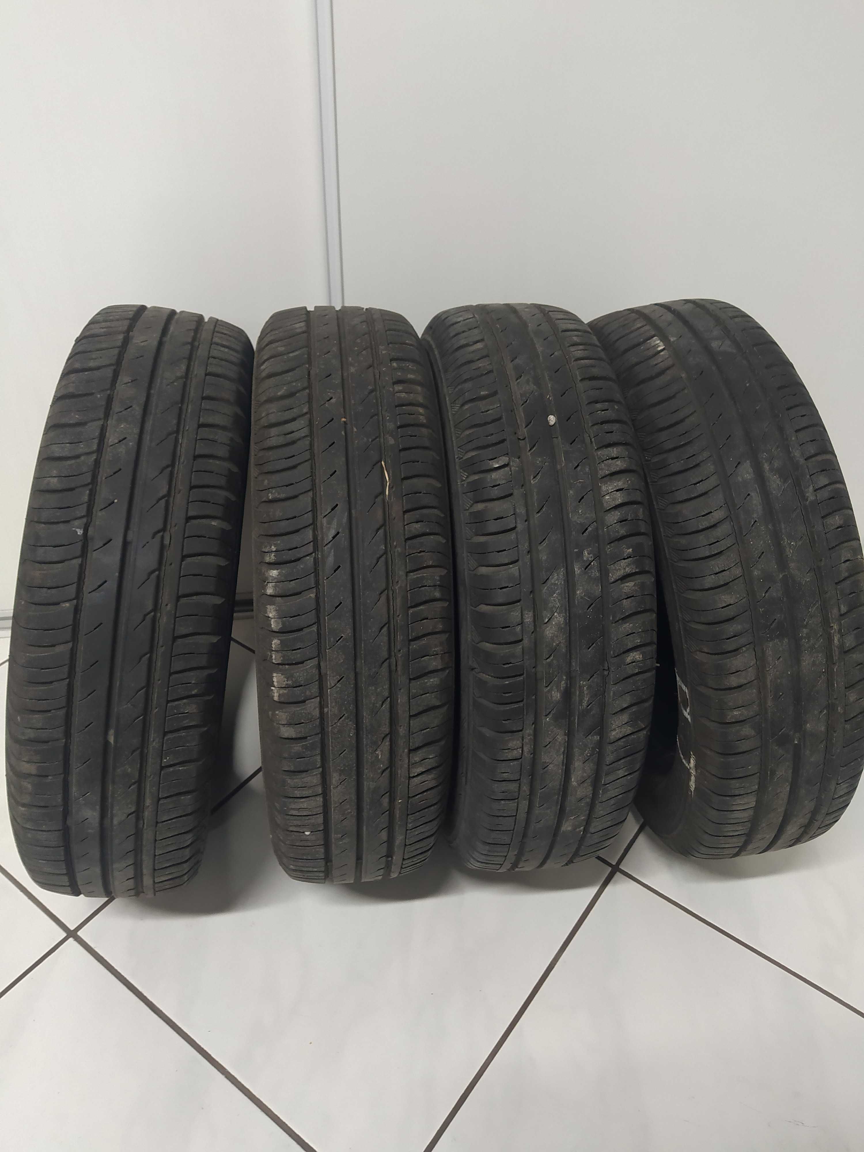 Opony letnie 155/65R14 Continental.