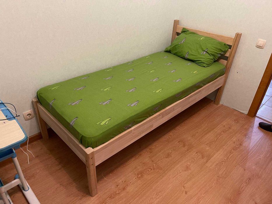 Продам Ліжко з ортоматрацем Dormeo.