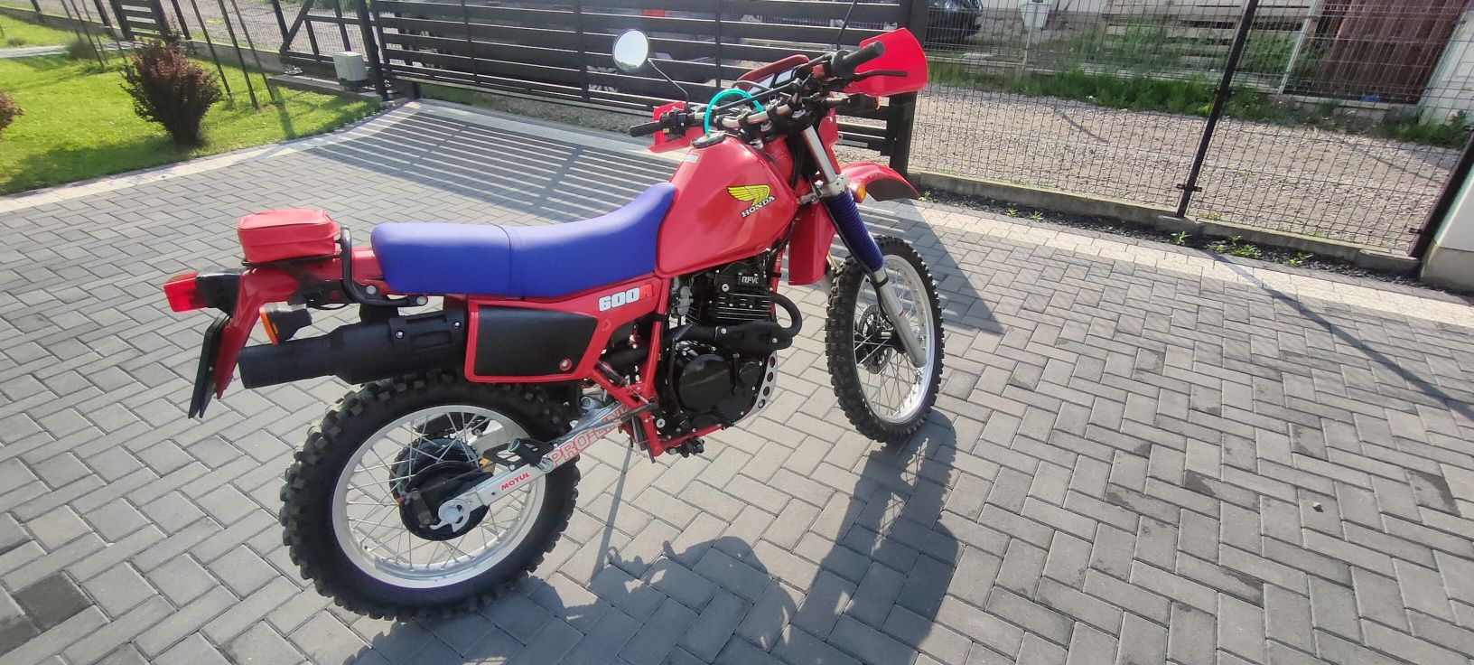 Honda xl600r xr600r