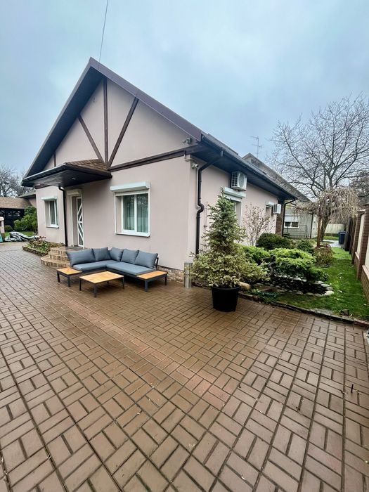 Оренда затишного будинку, район Троіцького собору, вул. Промислова