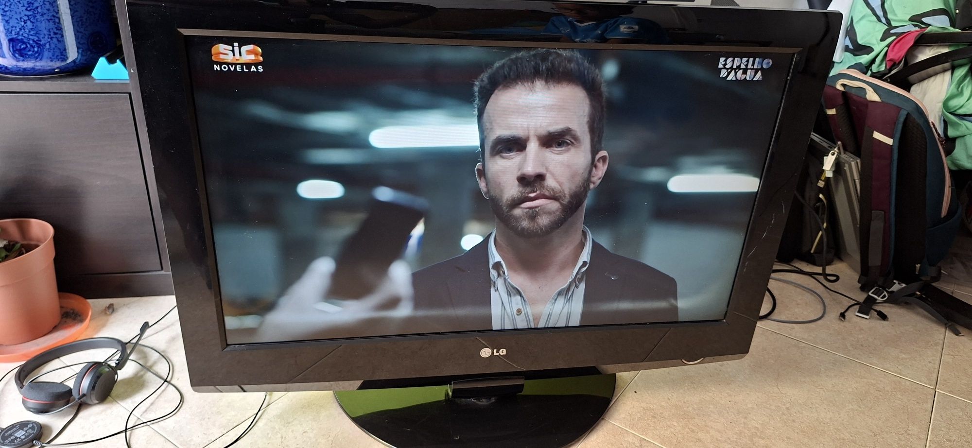 TV LG 32’’ – Modelo 32LG2100